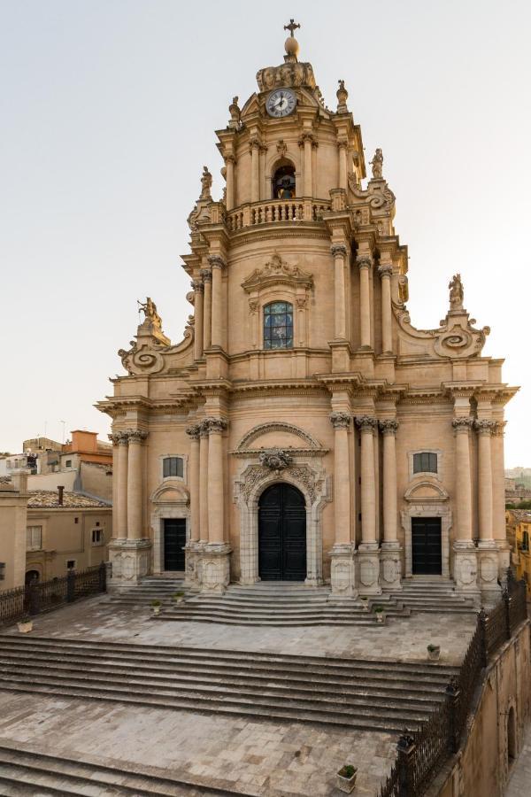 Appartamenti Vista Duomo - Ibla - Pomelia راغوزا المظهر الخارجي الصورة