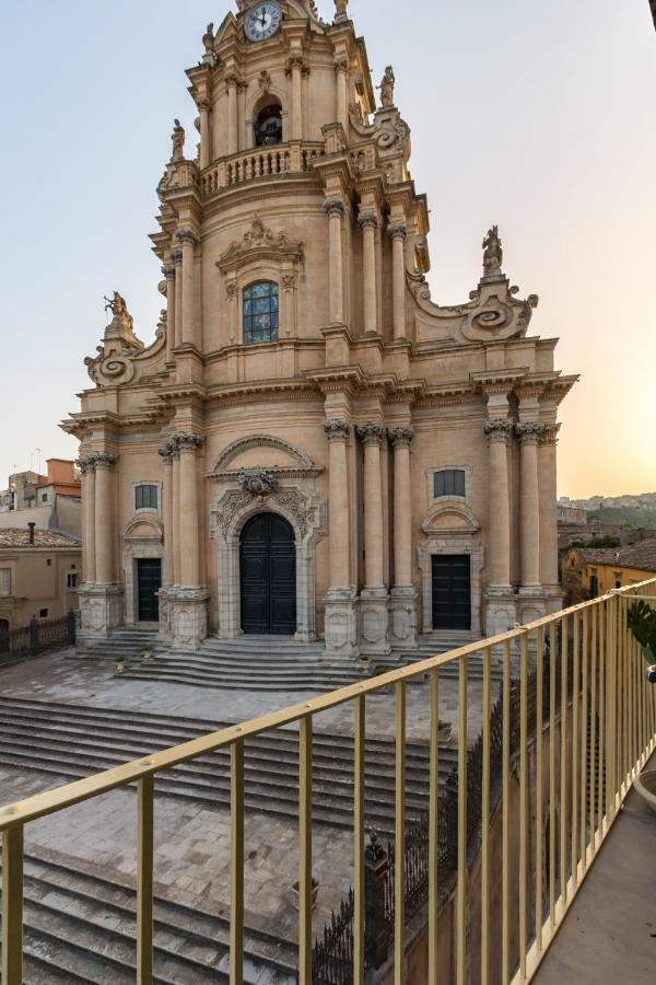 Appartamenti Vista Duomo - Ibla - Pomelia راغوزا المظهر الخارجي الصورة